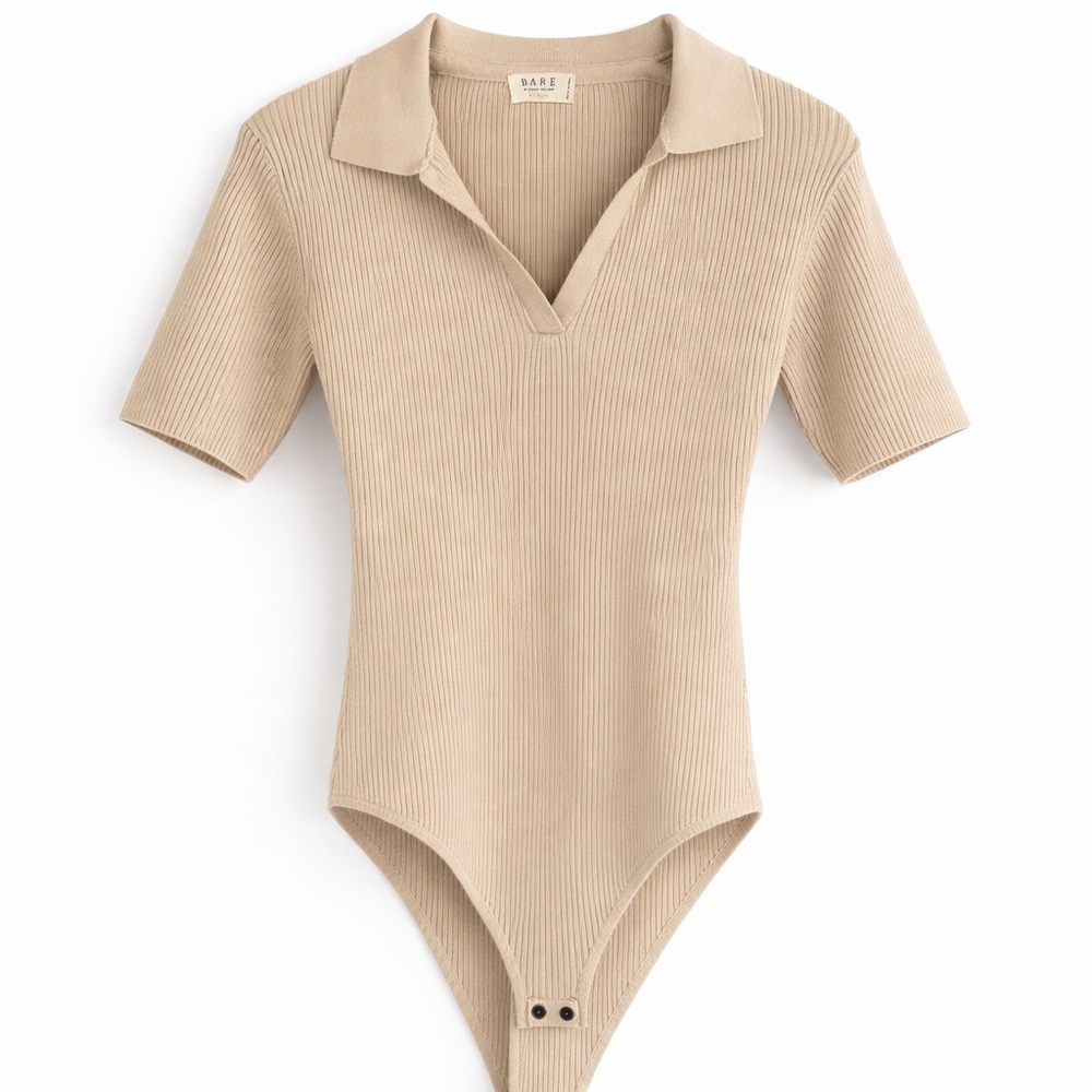 Elegant Beige Ribbed Polo Blouse - Picture 2 of 6